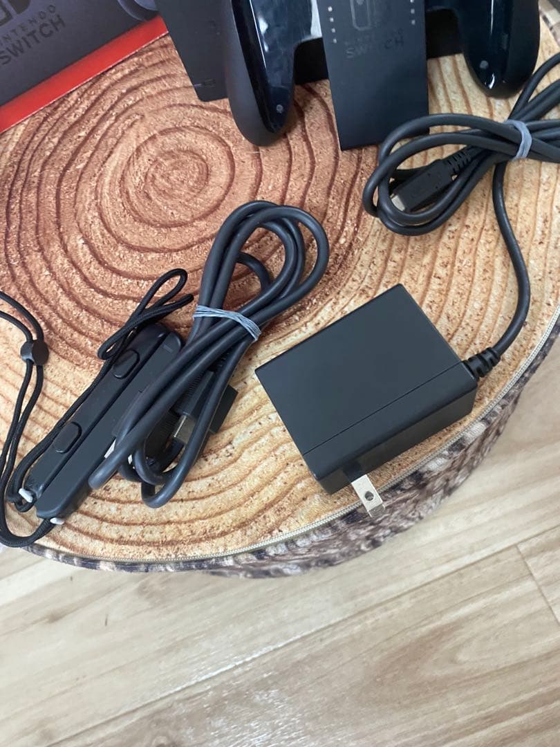 Nintendo Switch ニンテンドースイッチ本体　グレー