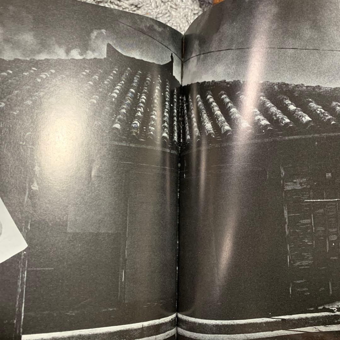 逃げる兵・サンゴ礁の碑。サンゴ礁のいしぶみ。