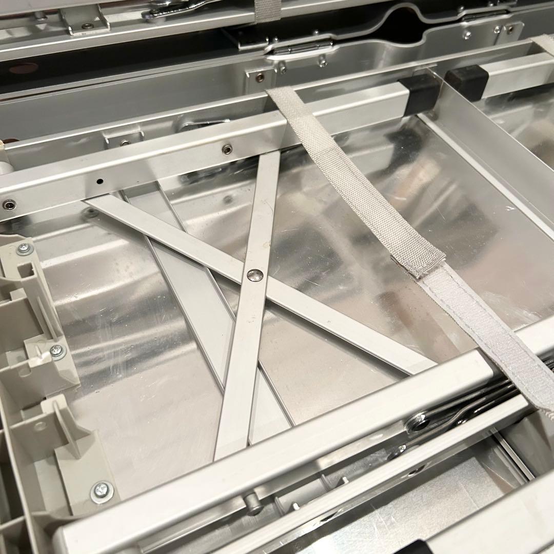 【美品】 Coleman 折り畳みアルミ テーブル＆チェアセット