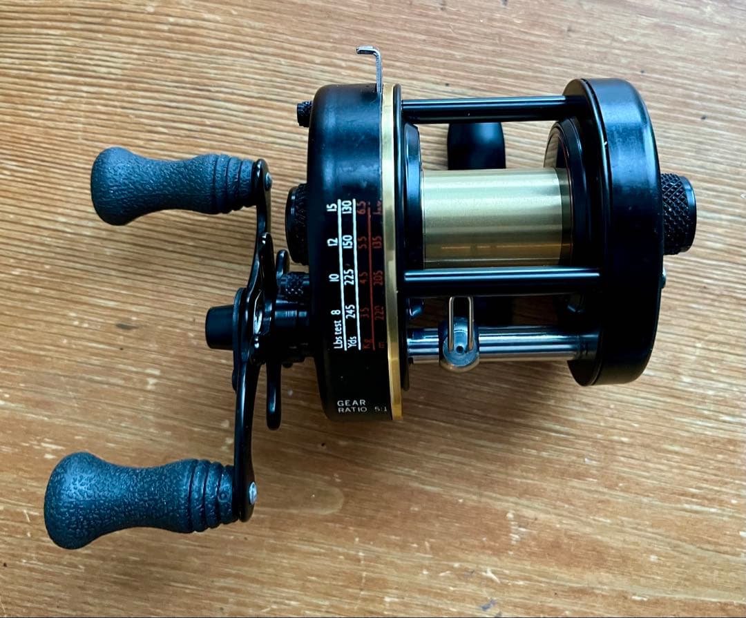 超美品！　レアなビンテージ　シェークスピア　シグマ　0001 ベイトリール CA