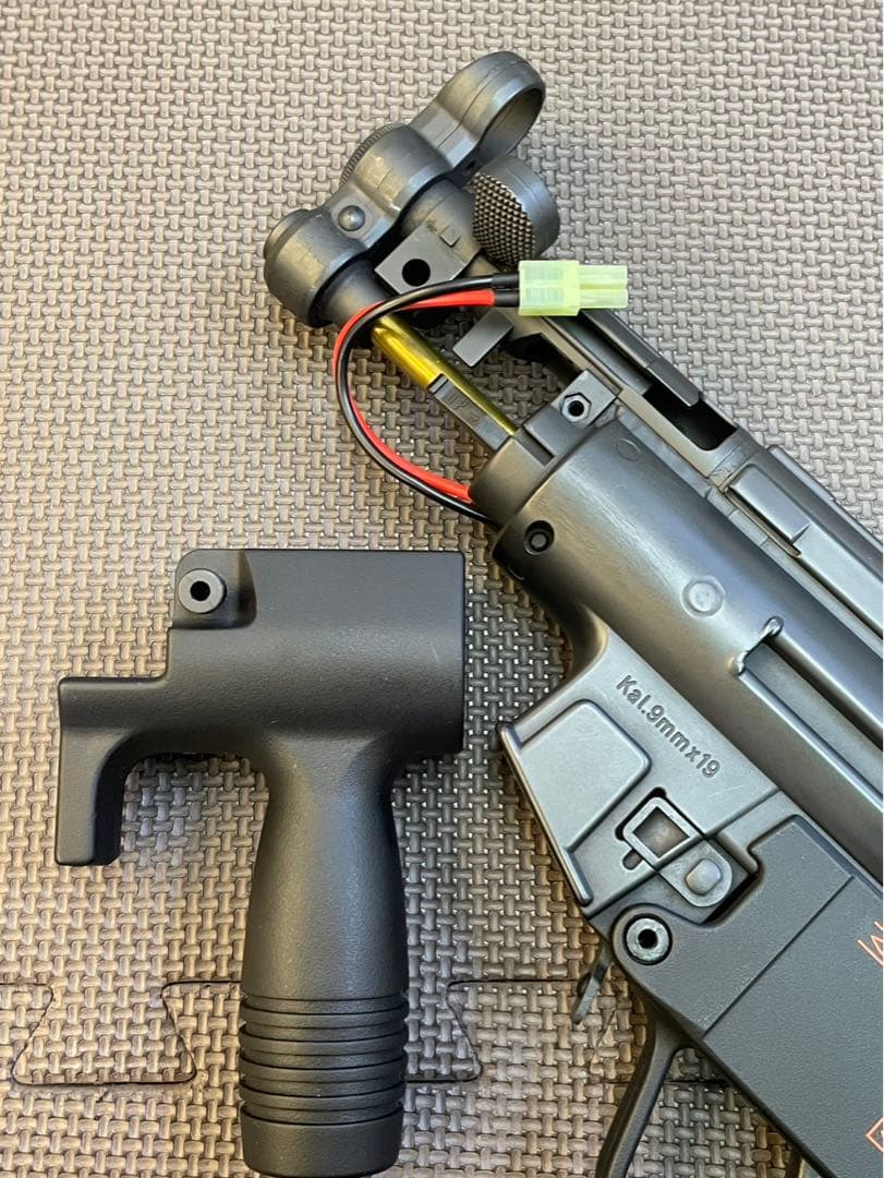 専用出品中　H&K MP5K クルツ カスタム、メンテ、メタルリペイント済み