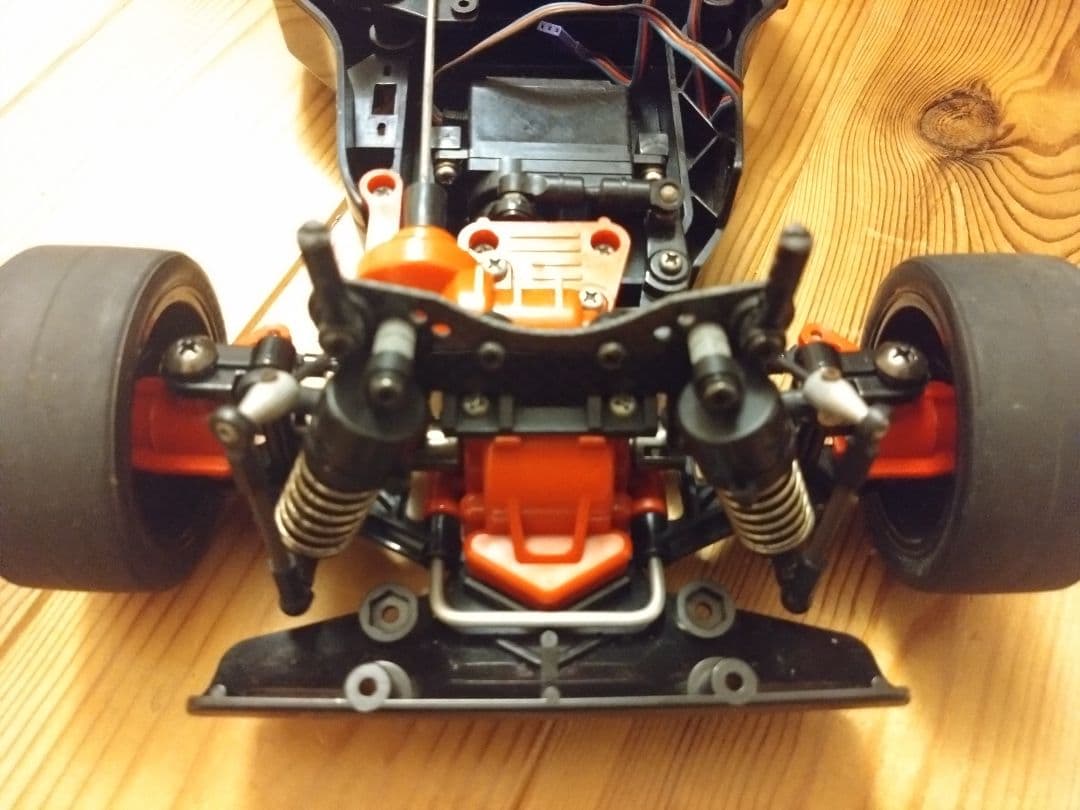 555 　ボディ　VOLVO　ボルボ　850　TA02 シャーシ セット