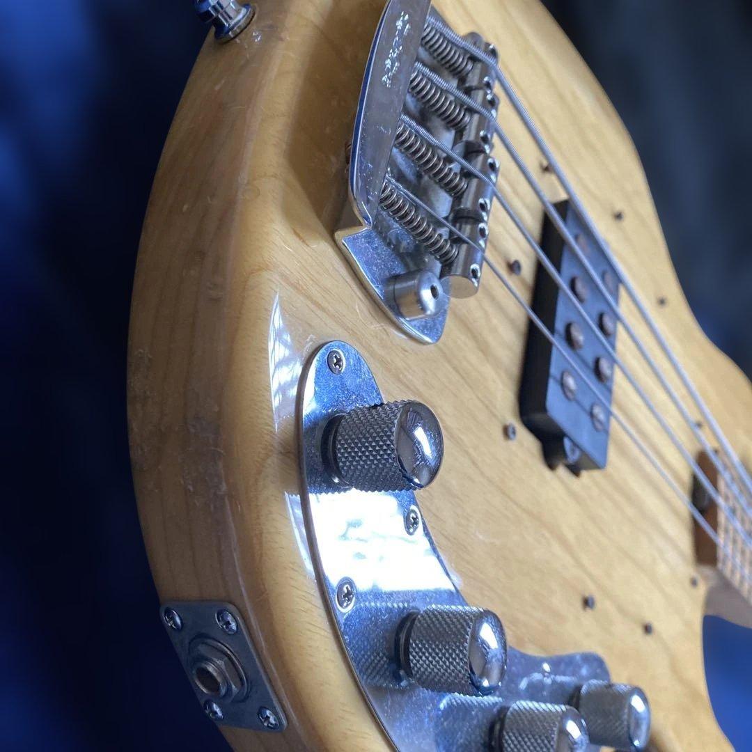 【中古】Ernie Ball Music Man StingRay エレキベース