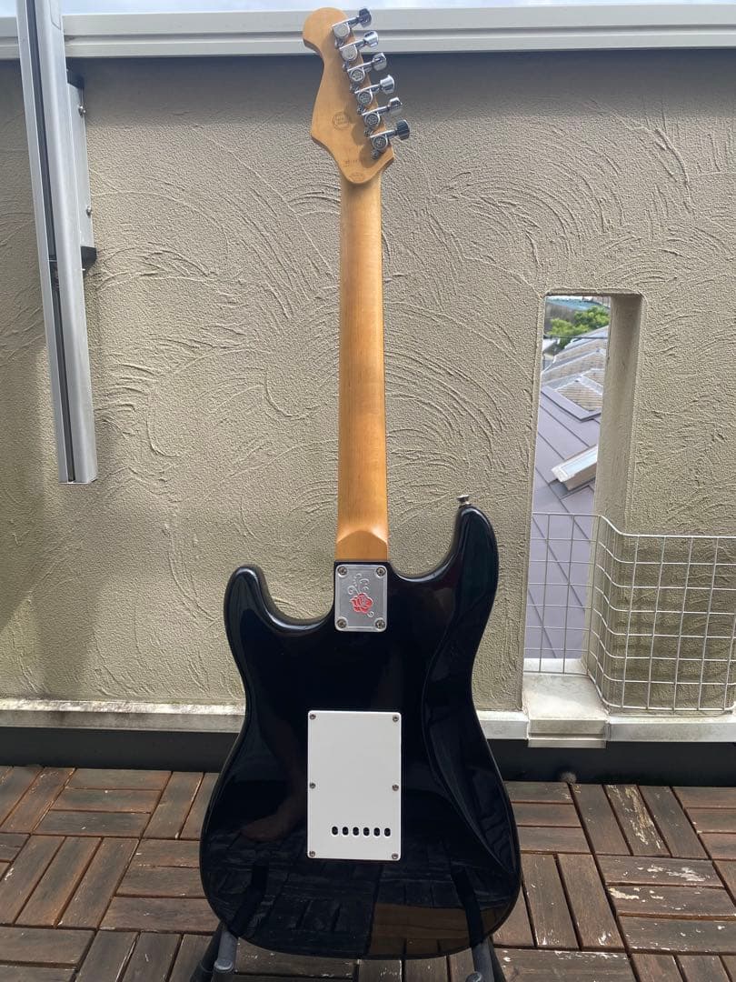 GYPSY ROSE (ジプニーローズ/ストラトキャスター タイプ)