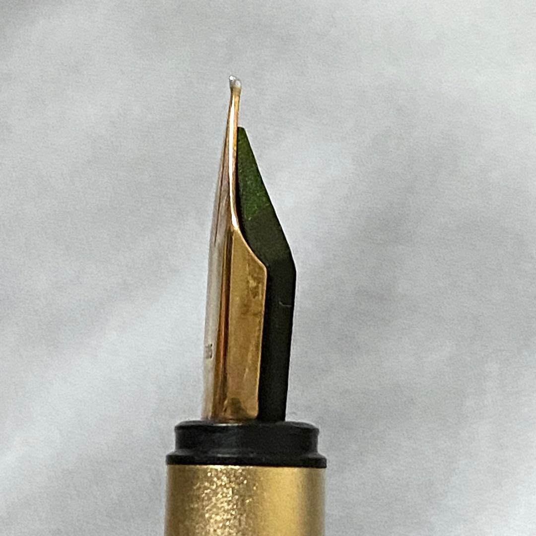 極美品　モンブランMONTBLANC ノブレス　ゴールド　万年筆　585 EF