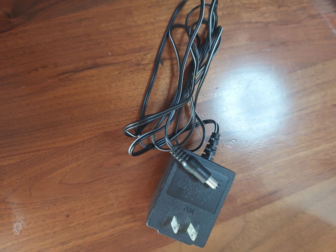 ヤマハ　サイレントギター SLG110N