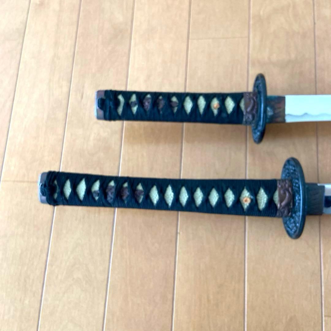 週末限定価格‼️模造刀　大刀　小刀　刀台付き