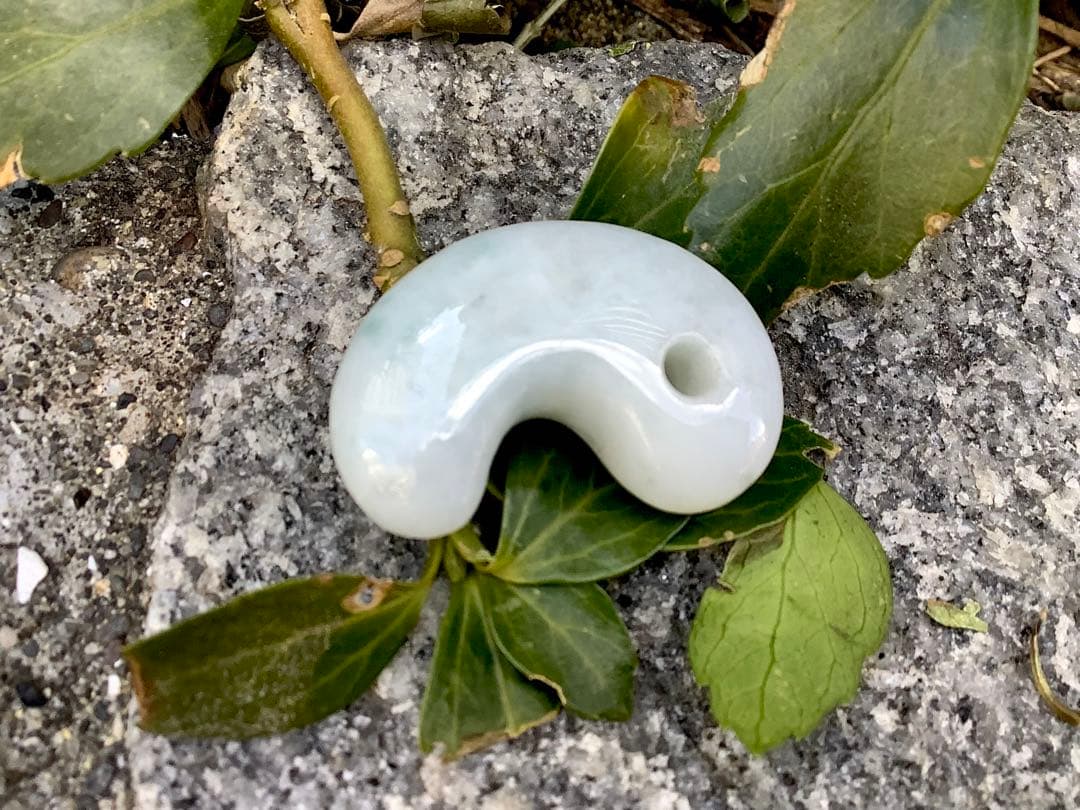 大サービス*糸魚川小滝産翡翠氷肌　アイスジェイド　お値段自信の極上品‼️鑑別書付