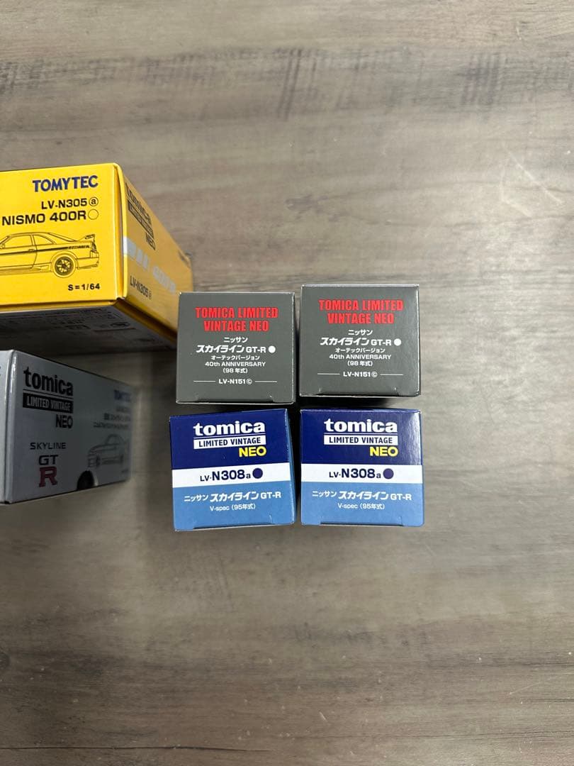 トミカリミテッドビンテージネオ　GT-R 8台セット