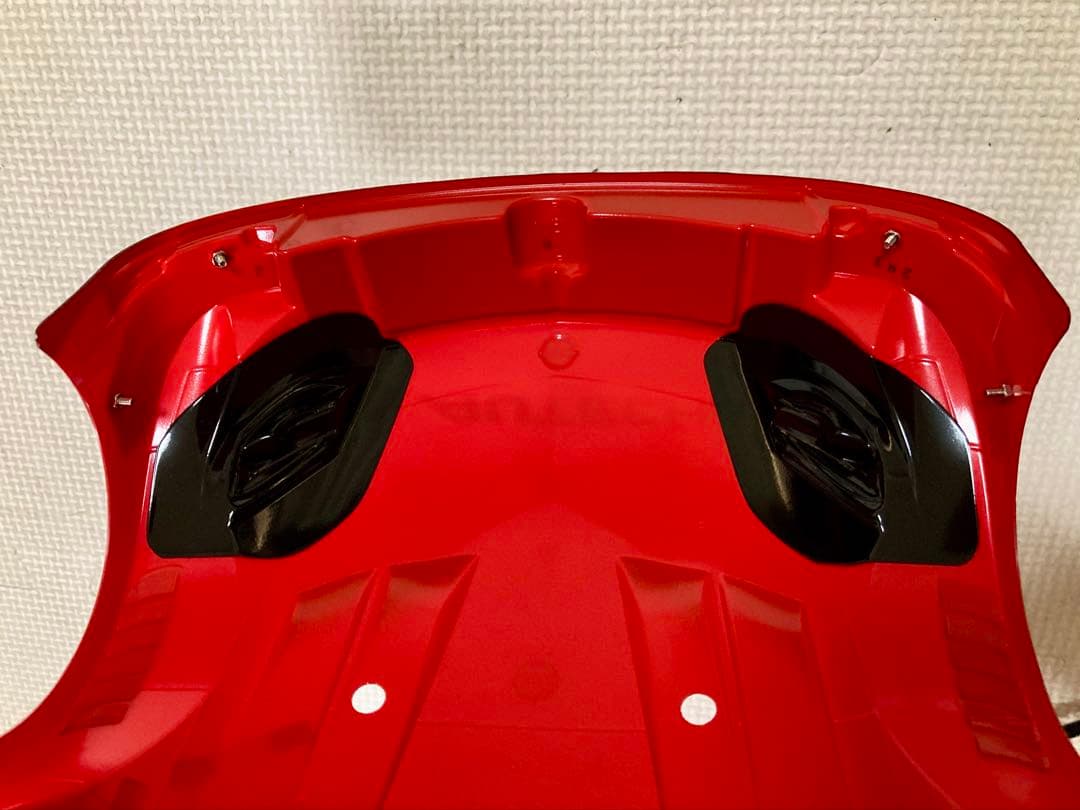 メーカー制作ボディMotul Autech Zとタイヤホイールセット