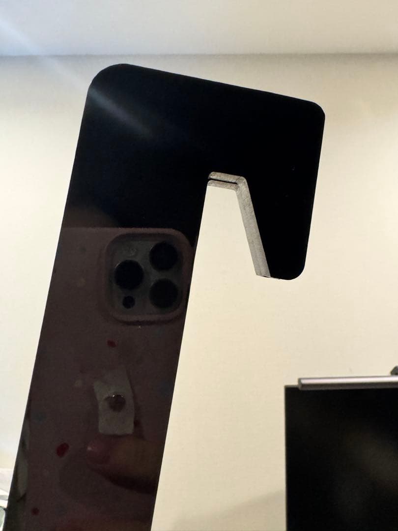 人工ライブロック白色 約5kg 吊り下げ風レイアウト