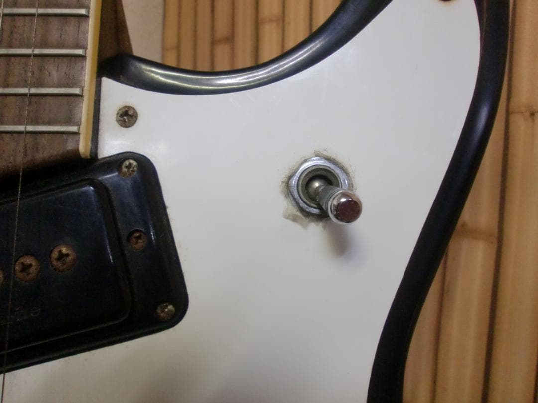 共*業様 Mosrite The Ventures Model エレキギター　モ