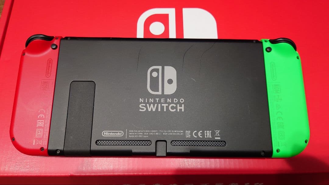 Nintendo Switch グリーン/レッド 本体