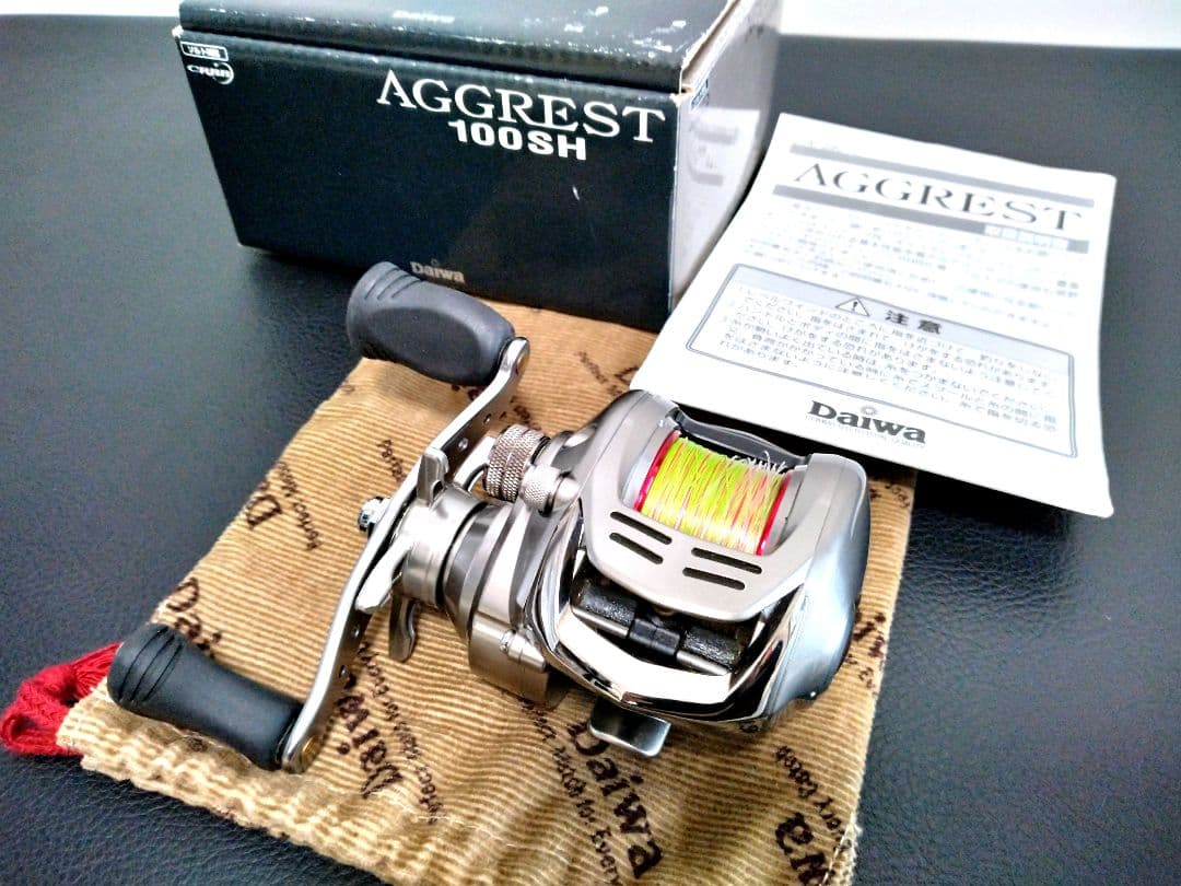 【美品特価】ダイワAGGREST 100SH右巻き ベイトリール鯛ラバラバージグ