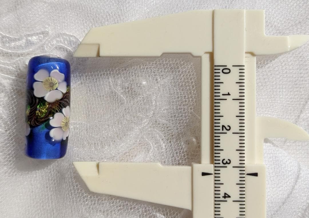 吉田正子トンボ玉（伍）　ガラス玉に込めた日本画　和のこころ　癒しの伝統美術