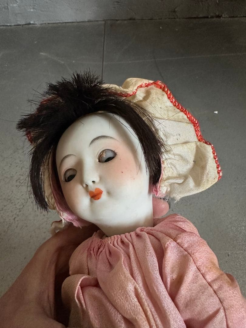 かわいすぎるサクラビスク　陶器製 ピンクドレス