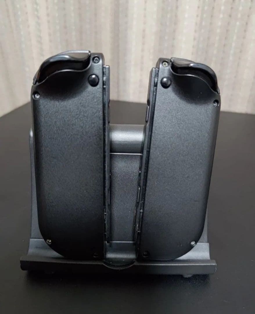 【任天堂】Nintendo Switch 本体 バッテリー強化版 ジョイコンほか