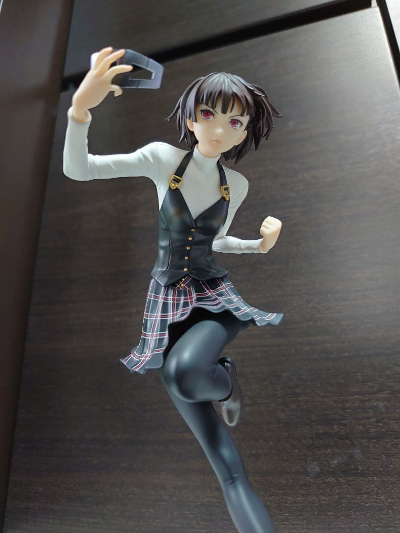 ペルソナ５ ザ・ロイヤル 新島真 制服Ver. ホビージャパン フィギュア