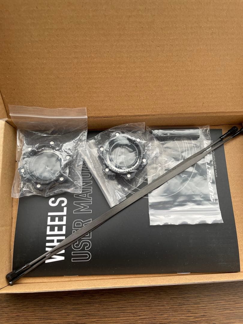 SUPERTEAM ALLカーボンC28-50ディスクホイール