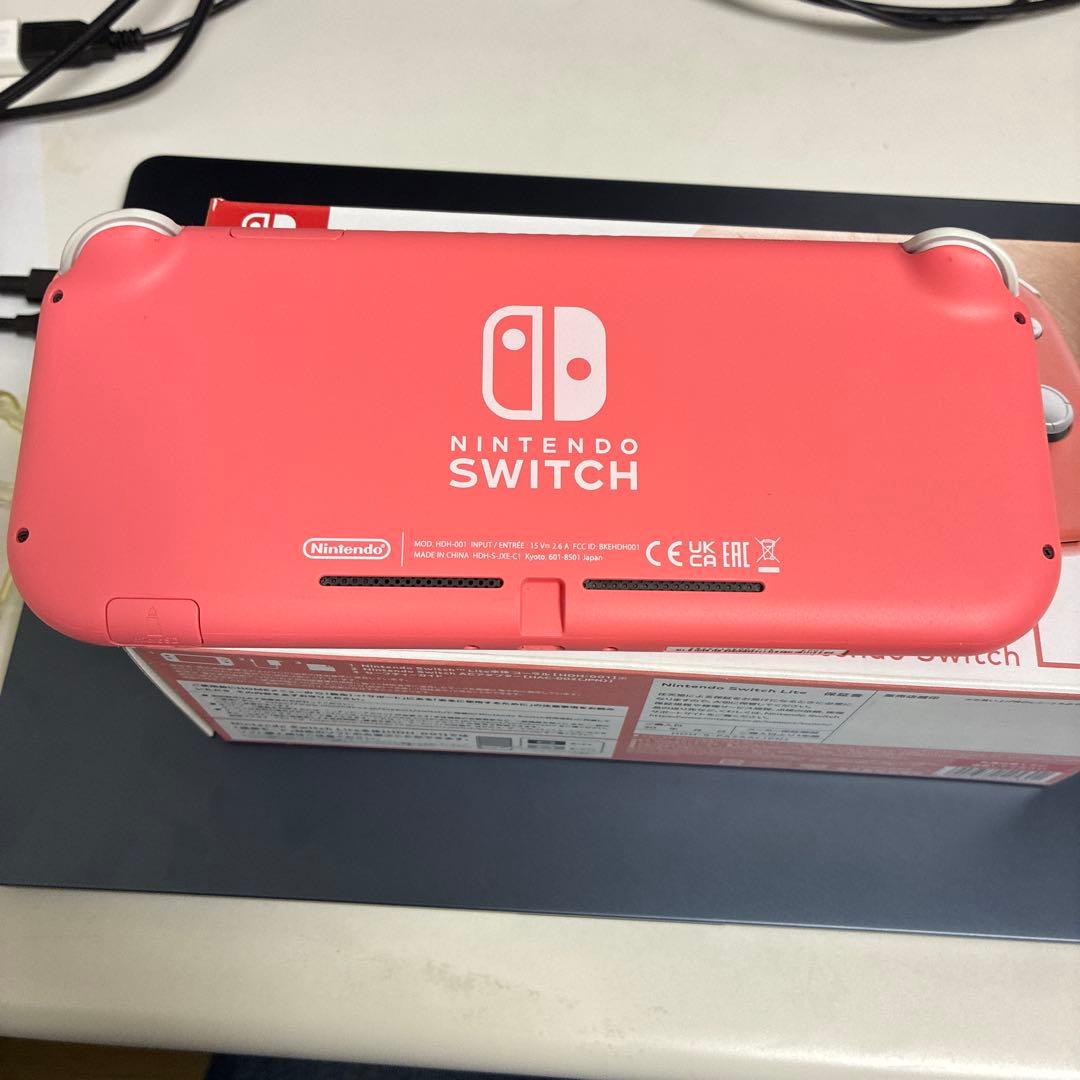 Nintendo Switch Lite ピンク