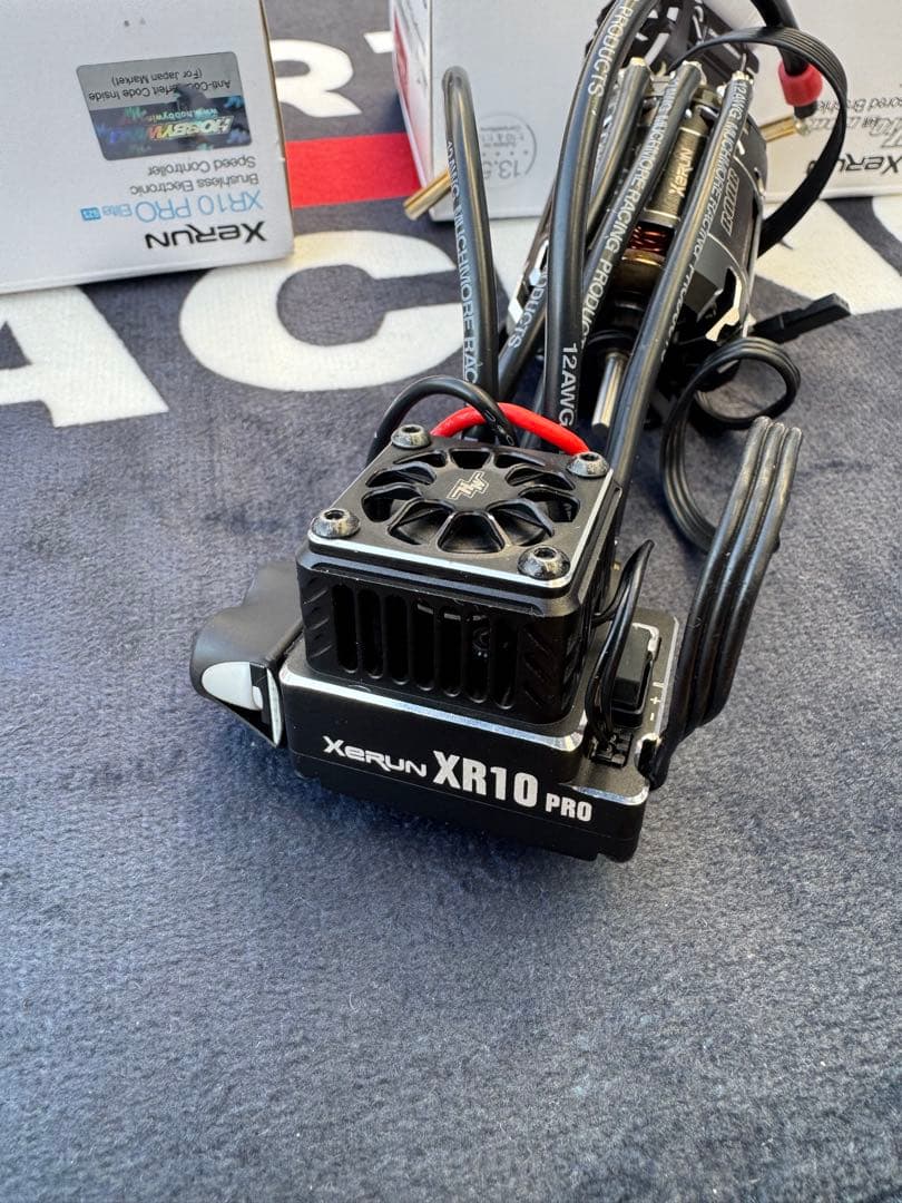 ホビーラジコン HOBBYWING XR10 PRO G2S + V10 G4R 13.5T
