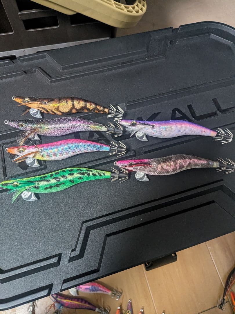 値下げ中 カルティバ パタパタ エギ王 など エギまとめ売り 40本 ケース付