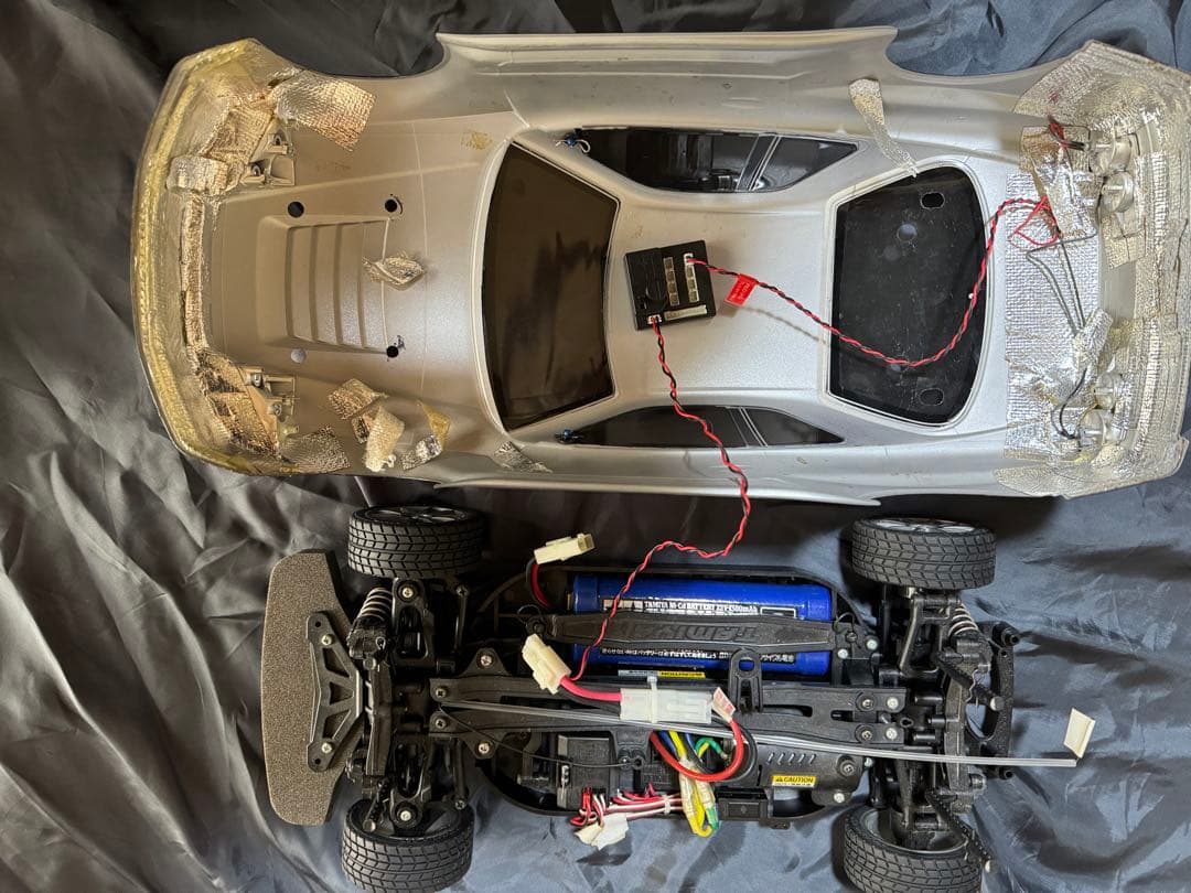 タミヤ1/10 スカイラインBNR34GT-R ラジコンセット