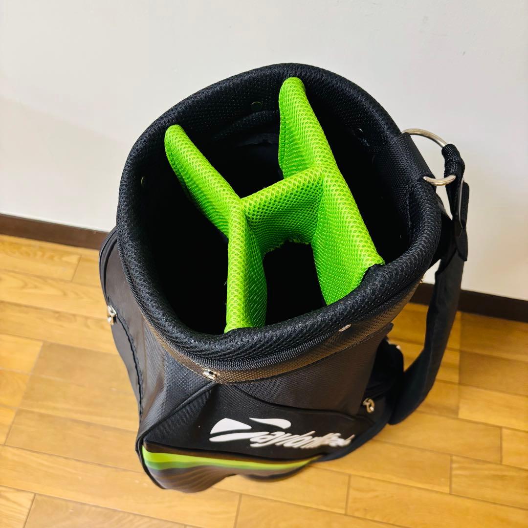 【ほぼ未使用品】テーラーメイド ゴルフキャディバッグ　送料込み