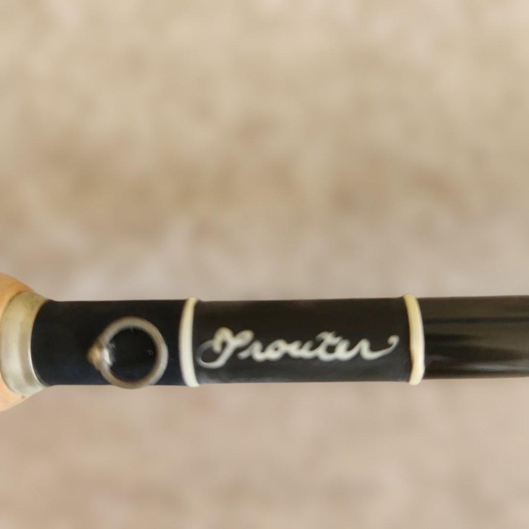 Old Thomas &Thomas 『Trouter』