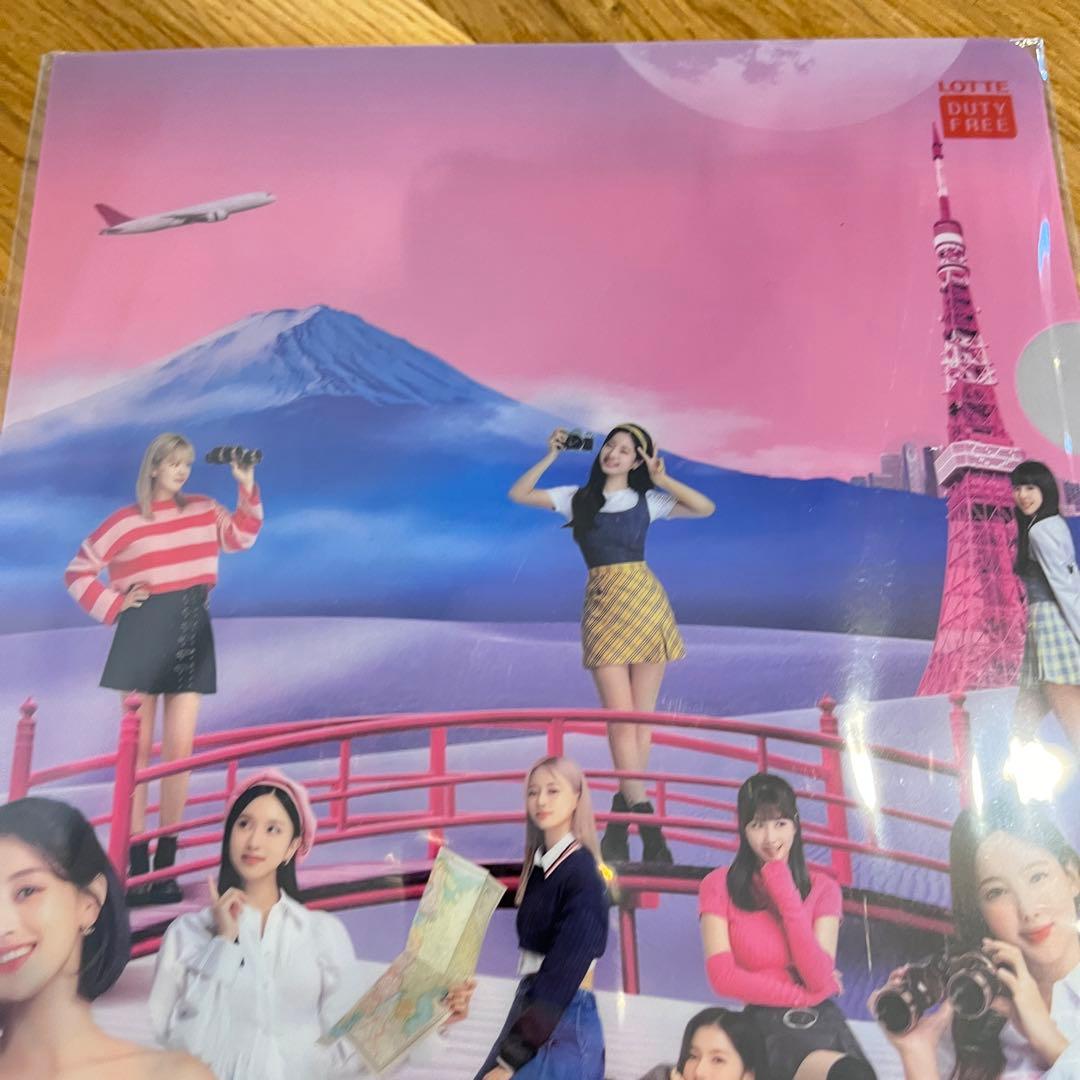 TWICE ロッテ免税店 銀座店限定 トレカ クリアファイル