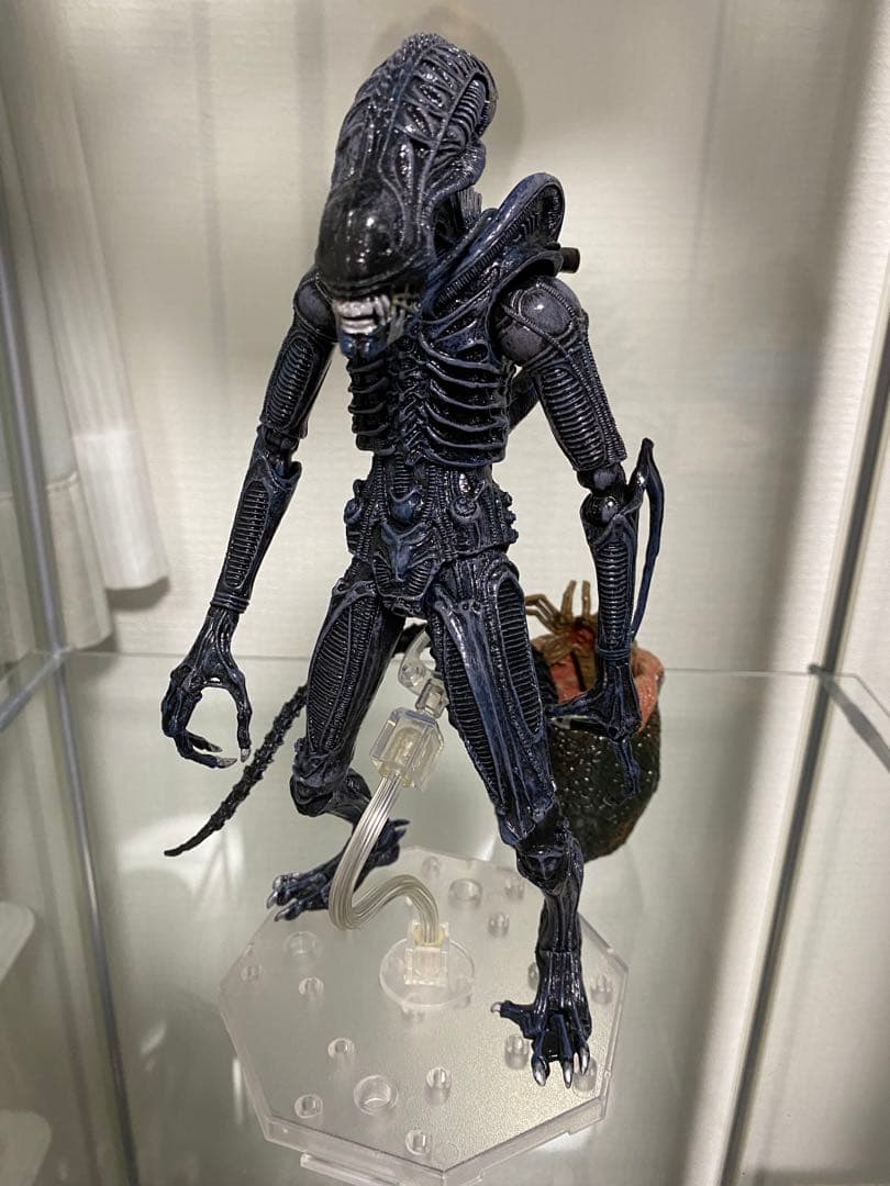 NECA ネカ アルティメット ウォーリー エイリアン プレデター