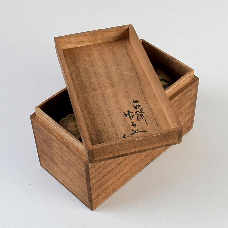 茶道具　黒漆　金蒔絵　棗　一双　書付共箱　V　9432