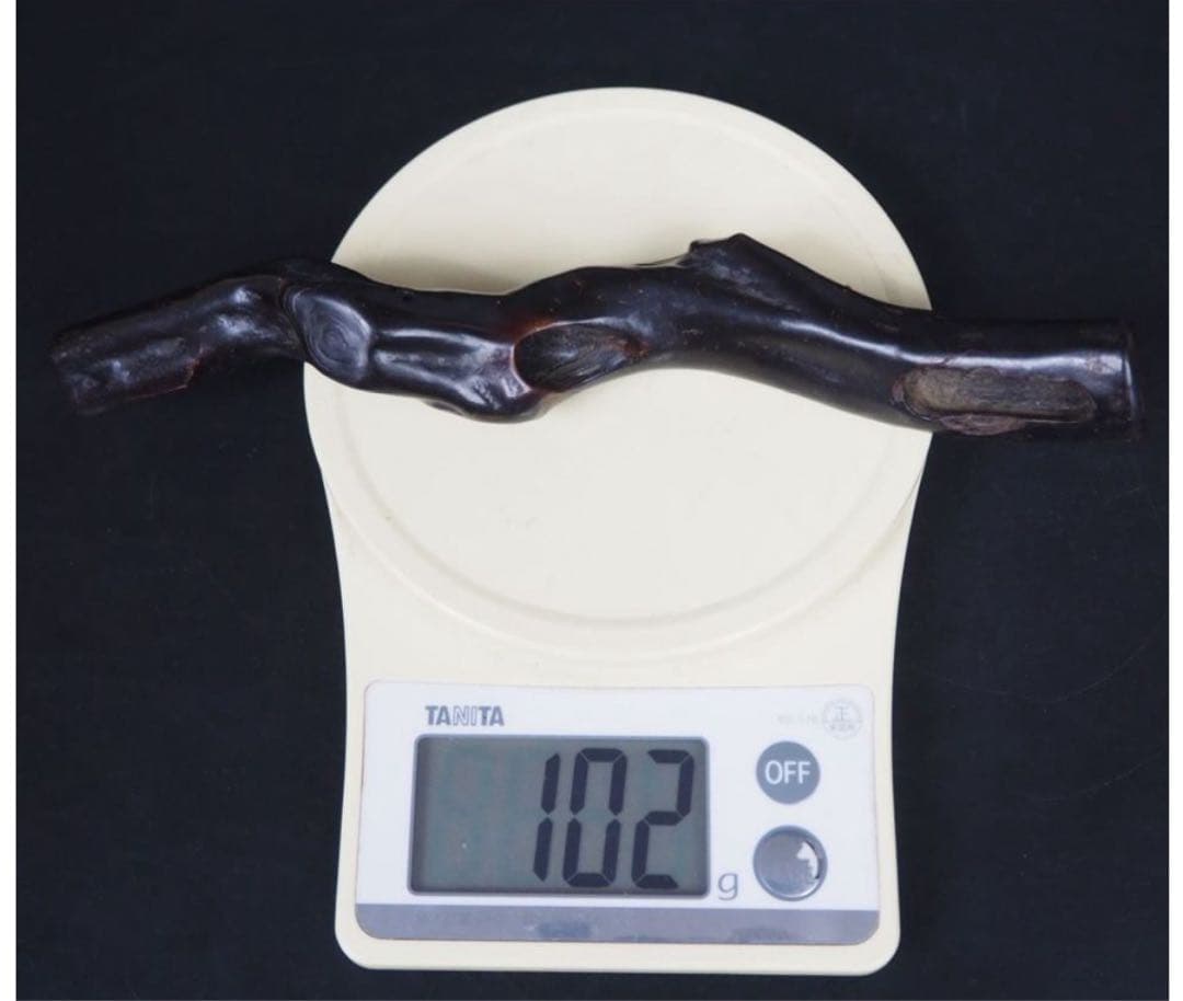 送料無料　時代物　黒珊瑚　海松　煙管入れ　重102ｇ　提げ物