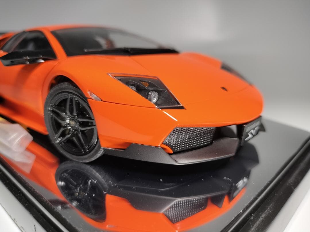 1/24 ランボルギーニ ムルシエラゴ SV 完成品