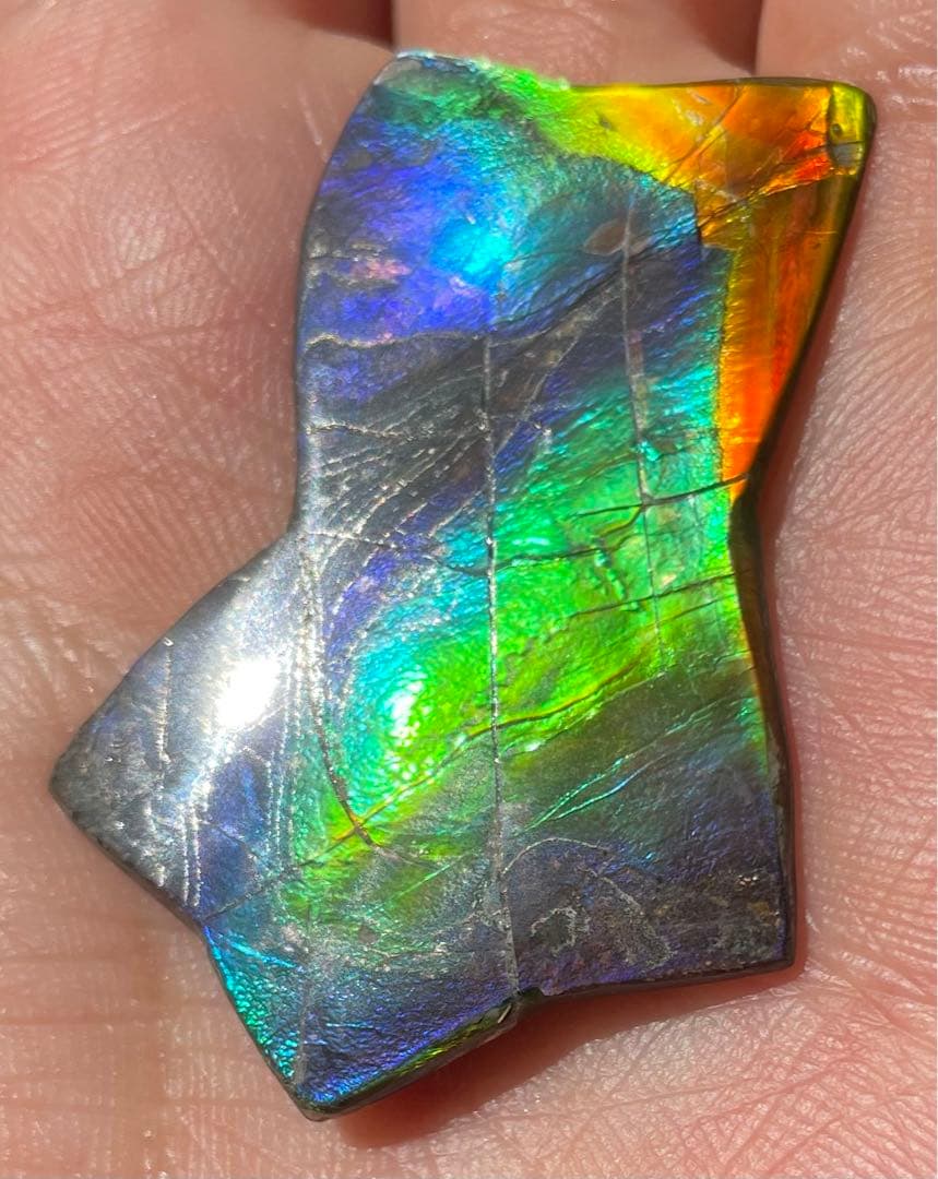 【期間限定セール】虹色星形　アンモライト　インペリアルレインボー　アンモライト