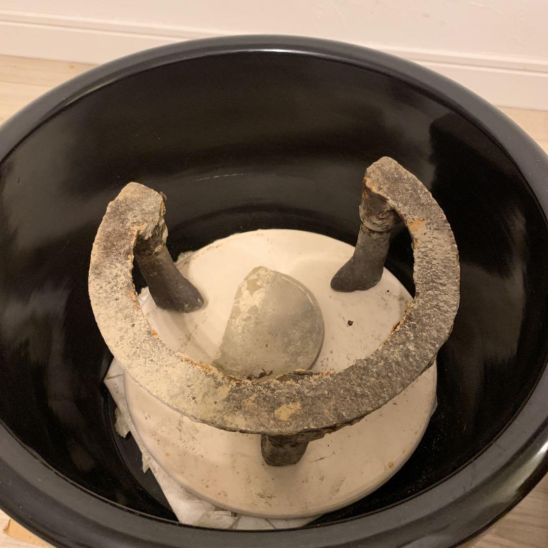 表千家 13代即中斎 花押　名品　八世・八代　白井半七　造　眉四方風炉　　茶道具