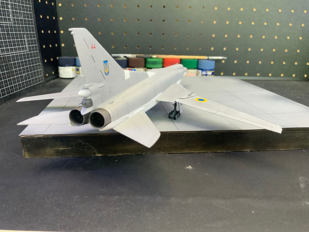 1/144スケールTu22M3中距離爆撃機2機セット