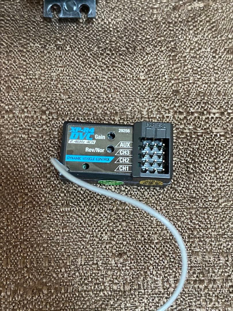 最終値下げ　アソシエイテッド　DR10付属　送受信機　ブラシレスメカセット