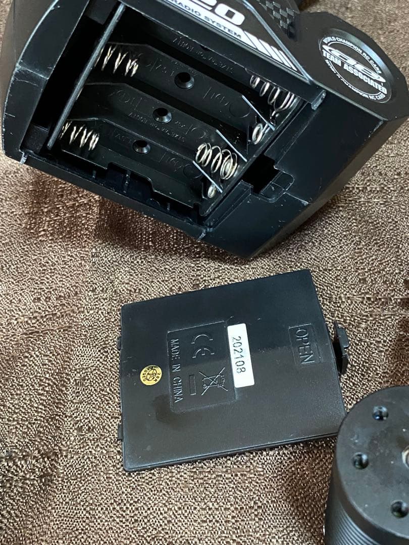 最終値下げ　アソシエイテッド　DR10付属　送受信機　ブラシレスメカセット