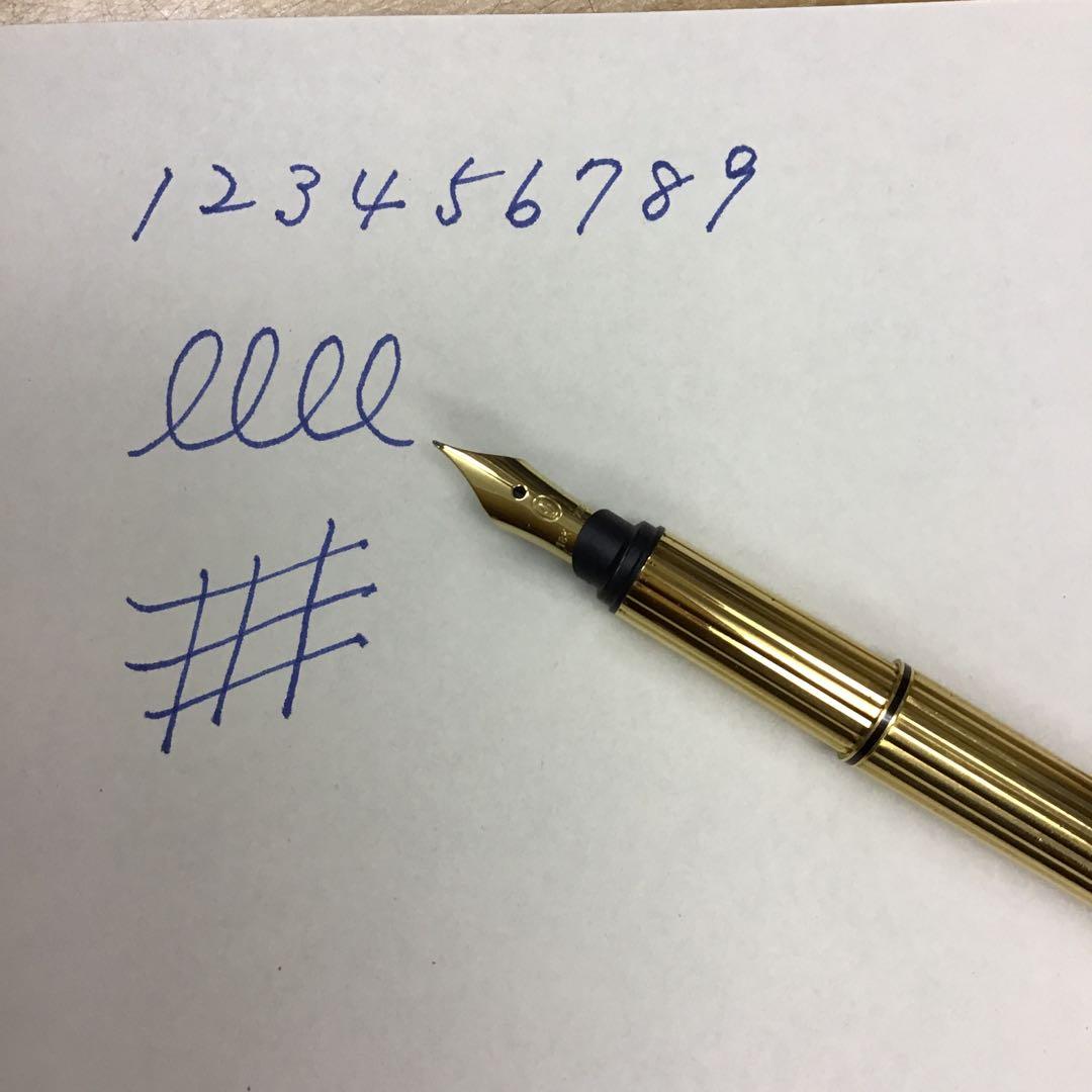 ❣️カルティエCartier❣️ K18ペン　カートリッジ式　万年筆
