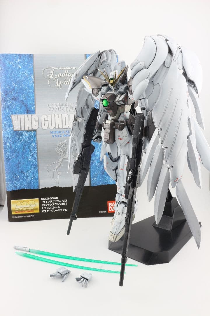 MGウイングガンダムゼロEW塗装済み　完成品