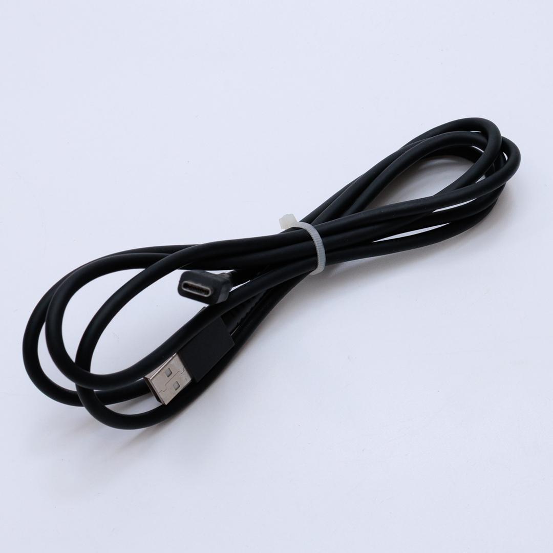 任天堂　スイッチ　NINTENDO　SWITEC　(438)