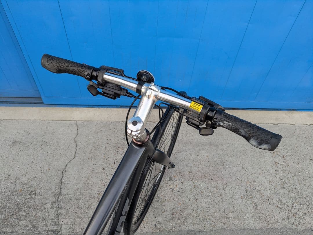 美品 GIANT ESCAPE DISC　クロスバイク 名古屋配送無料