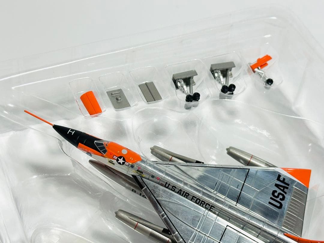 航空機・ヘリコプター HERPA 1/200 Convair XB-58 Hustler