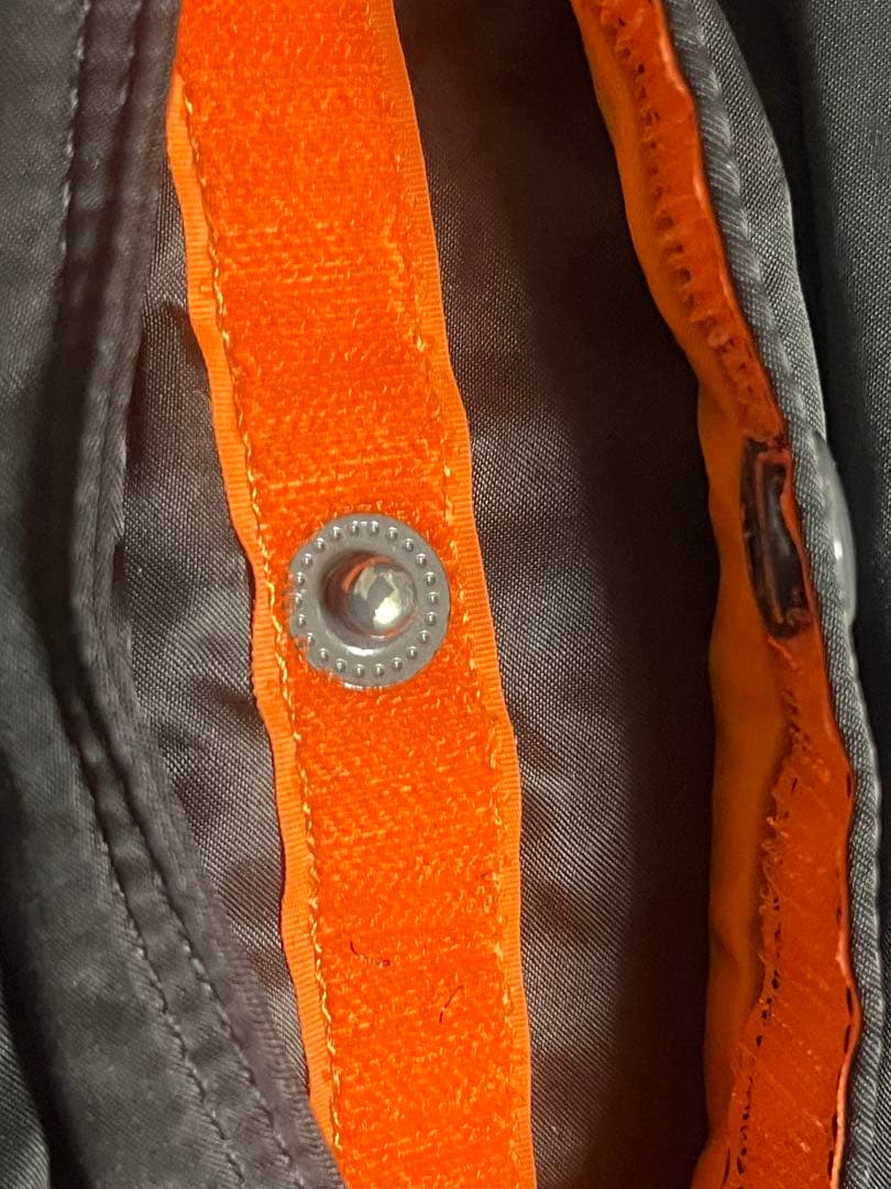 ポータータンカー3wayビジネスバッグショルダーベルト欠品です。