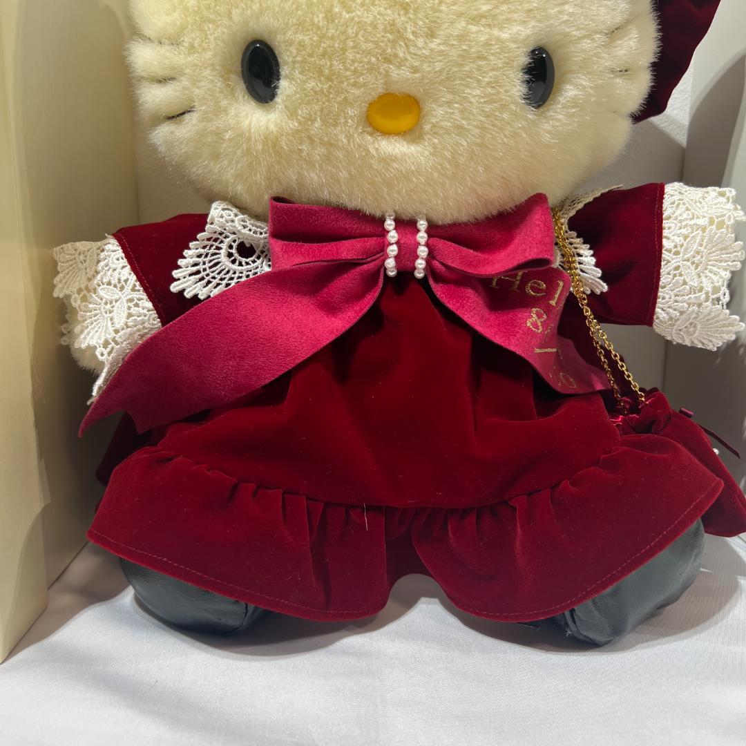 300体 限定 サンリオ ハローキティ ぬいぐるみ ベルベット ドレス