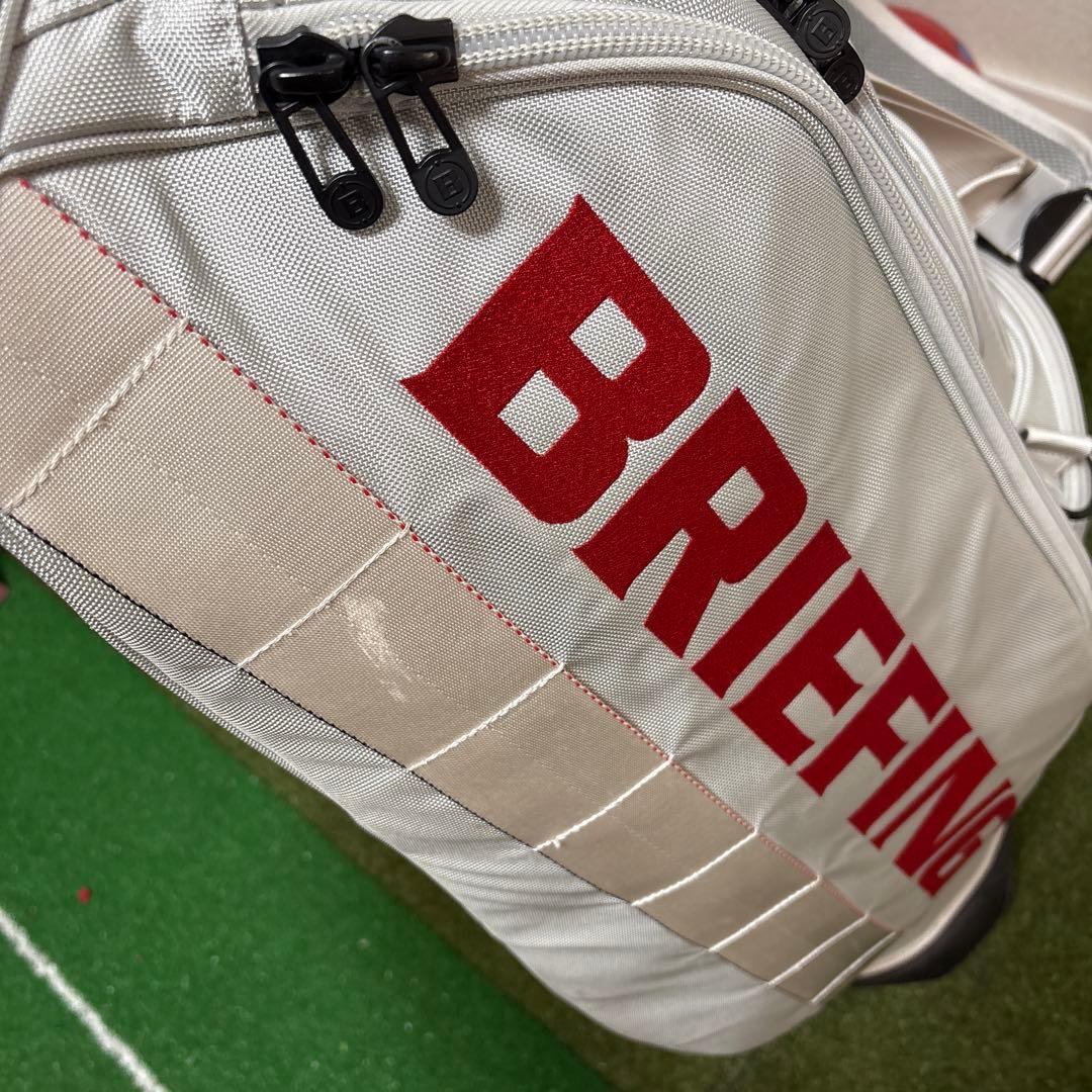 BRIEFING 限定 ゴルフキャディバッグ ヘッドカバーアイアンカバー付き