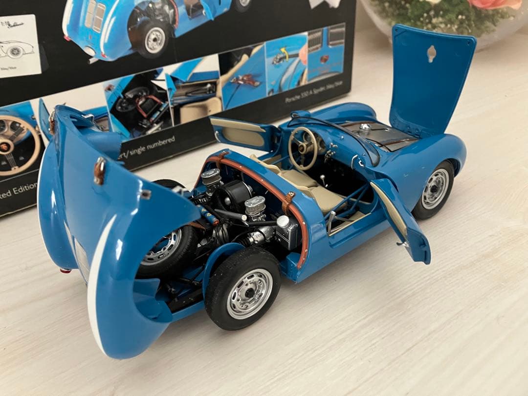 1/18 Schuco ポルシェ 550A スパイダー