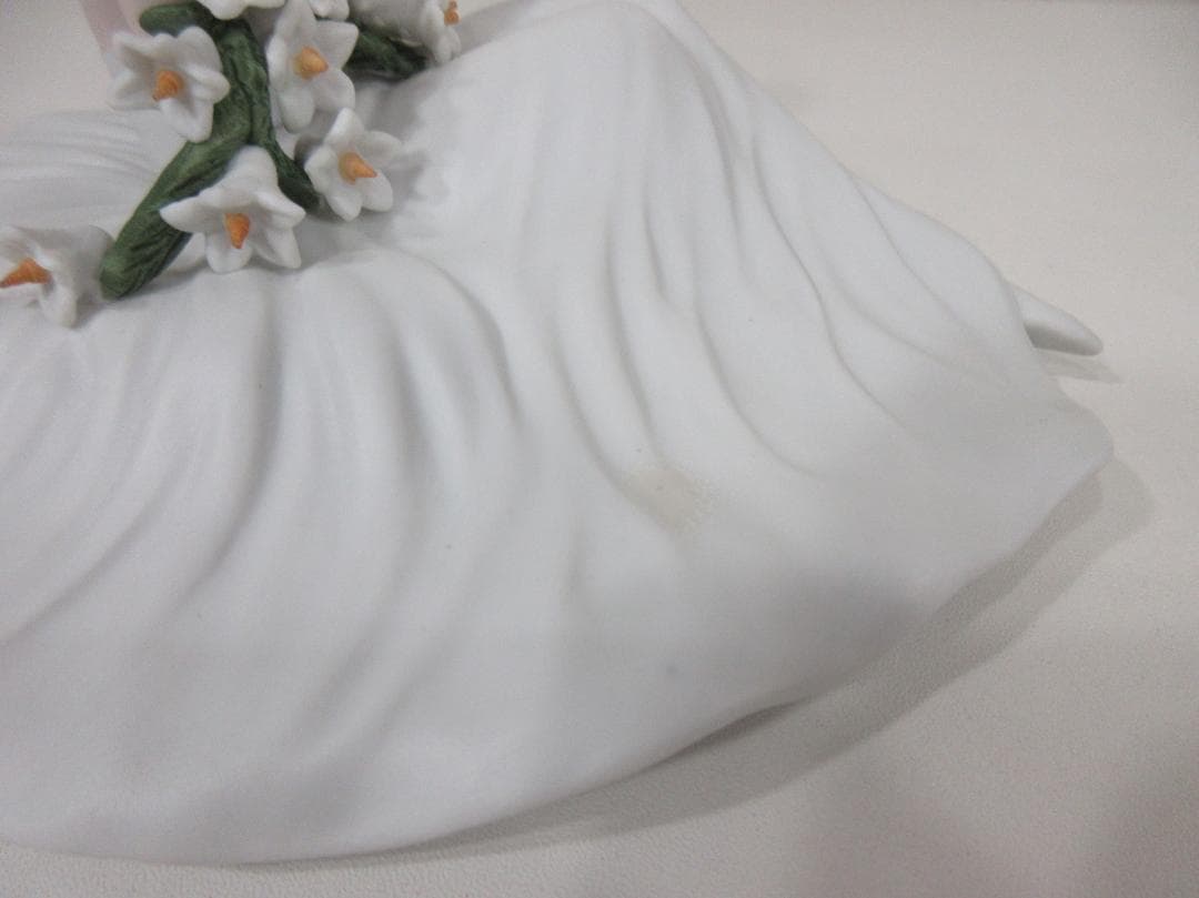 0907W ルイ・イカール リリー 磁器 フィギュア 欠けあり