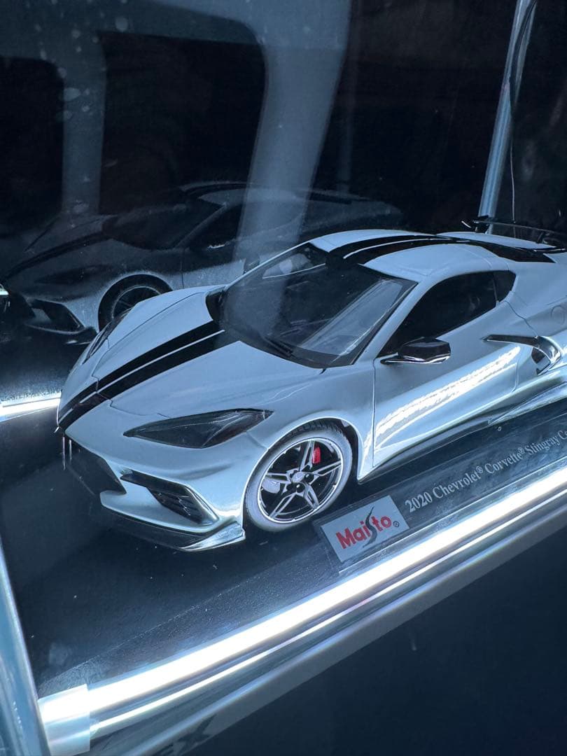 【世界に一つ‼️】Corvette 1/18 ジオラマ LED 展示 鑑賞用 模型